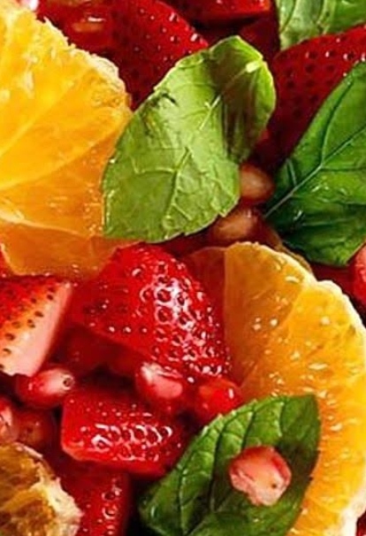 Orange Pomegranate Strawberries Salad